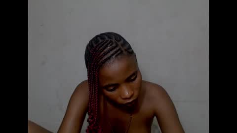 smallsluty online show from July 28, 4:51 pm