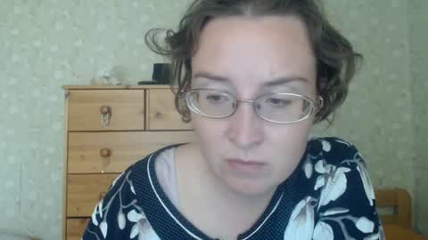smart_rose online show from June 27, 12:22 pm