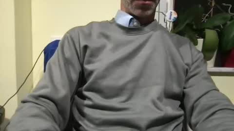 Snapshot of smart_sex69 chatting on December 12, 7:26 pm smart_sex69 online show from December 12, 7:26 pm