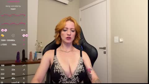 Emily Burns online show from April 10, 7:40 pm