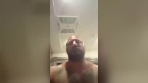 smith050585 online show from August 6, 8:07 pm