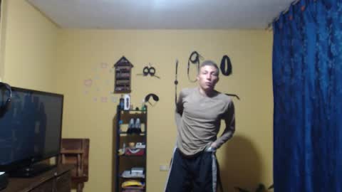 smith_lechosoxxx online show from October 23, 10:54 pm