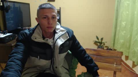 smith_lechosoxxx online show from September 13, 10:39 am