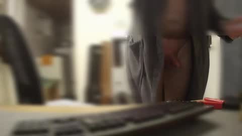 Snapshot of smo0thie chatting on January 7, 6:14 pm smo0thie online show from January 7, 6:14 pm