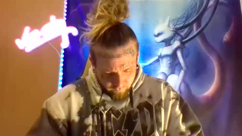 smoke online show from February 25, 1:04 pm