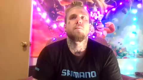 Snapshot of smokebluntafterblunt chatting on February 18, 2:59 am smoke online show from February 18, 2:59 am