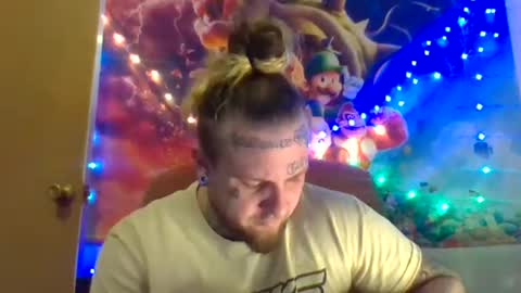 Snapshot of smokebluntafterblunt chatting on February 10, 2:08 am smoke online show from February 10, 2:08 am