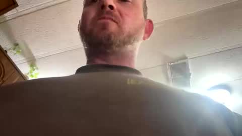 smokeymt420 online show from December 5, 8:24 am