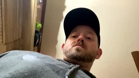 smokeymt420 online show from March 9, 9:03 pm