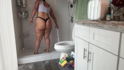 SmokinCyn online show from October 21, 6:44 pm