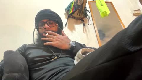 smokingorilla online show from January 11, 3:40 pm