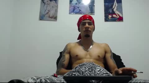 Snapshot of smooke_skinny chatting on October 21, 7:02 am Daniel Aston online show from October 21, 7:02 am