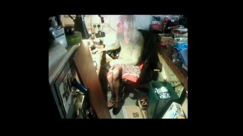 mish online show from December 1, 1:03 am