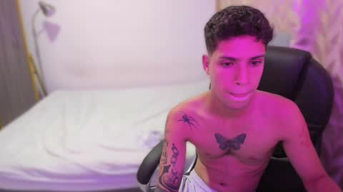 snak_master1 online show from September 15, 4:14 am