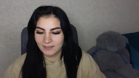 Snapshot of snickertail chatting on October 21, 3:59 pm Olivia online show from October 21, 3:59 pm