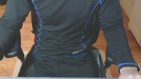 Cbt-Slave online show from October 27, 5:07 am