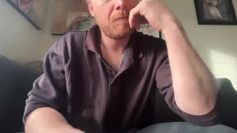 snowtrooper888 online show from March 9, 3:16 pm