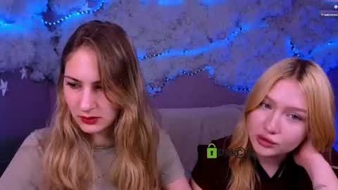so_hot_rosalie online show from June 10, 7:35 pm