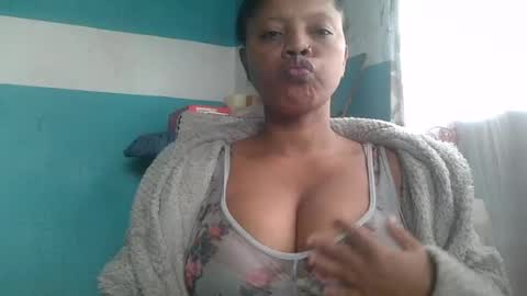 soayh89 online show from June 12, 6:01 am