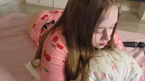 Sophy online show from February 24, 5:49 pm