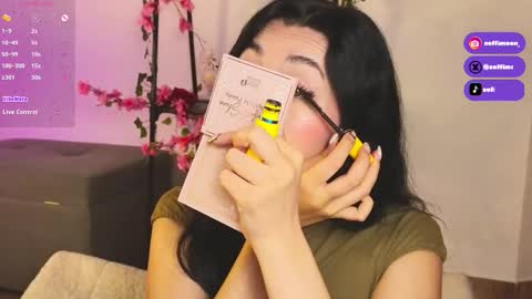 IG Soffimoon   I THANK YOU FOR LEAVING YOUR FOLLOW online show from September 23, 3:33 am