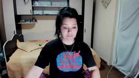 Soffy online show from May 6, 5:24 am