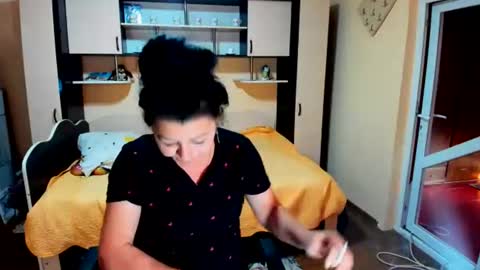Soffy online show from June 17, 5:12 am