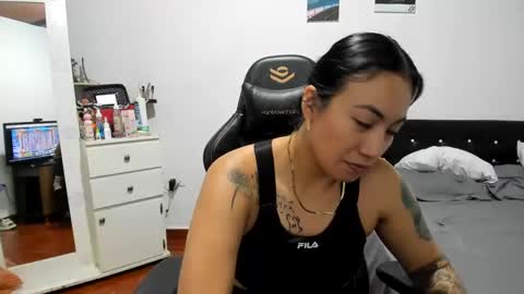 Evainked online show from March 4, 2:06 am