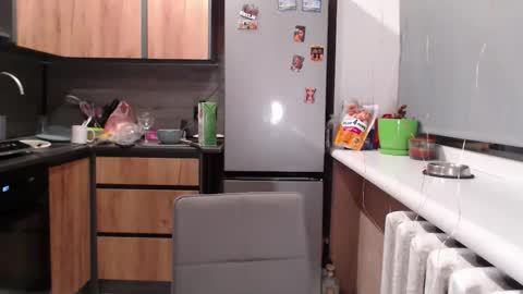 Snapshot of sofi_delightful chatting on October 3, 7:00 pm Sofi online show from October 3, 7:00 pm