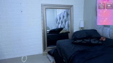 sofia gutierrez   online show from March 30, 8:47 am