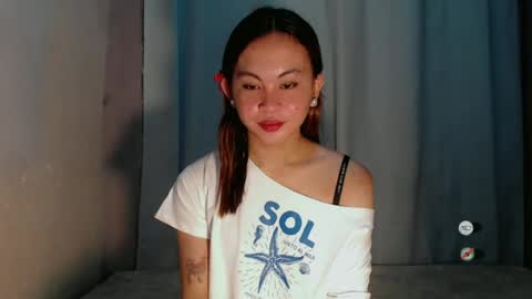 sofia_sweetheart18 online show from June 11, 3:04 am