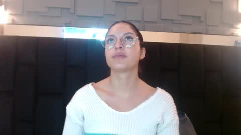 Snapshot of sofia_white3 chatting on September 22, 11:25 am Sofa online show from September 22, 11:25 am