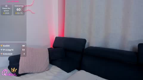 Sofia Wilson online show from June 19, 4:24 pm