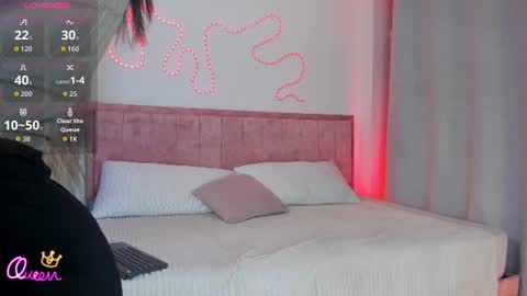 Sofia Wilson online show from June 23, 1:39 pm