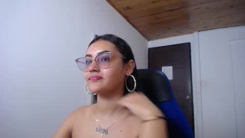 Sofia online show from October 1, 1:32 pm