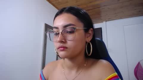 Sofia online show from October 4, 2:48 pm