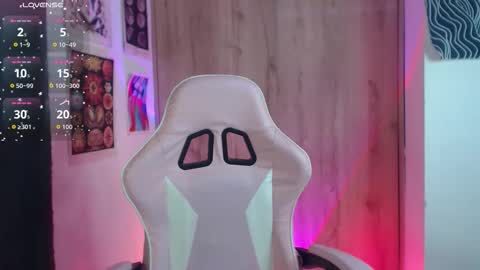       online show from November 27, 6:32 am