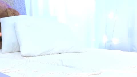 Sofie  Evans online show from March 18, 5:46 am