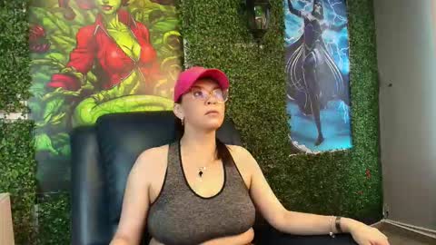 sofli_bloom online show from November 19, 12:15 pm