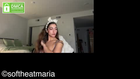 Soft Heat Maria online show from August 4, 2:18 am