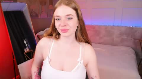 sollarkristy online show from April 9, 2:23 pm