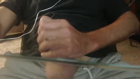 Snapshot of solo61175 chatting on October 14, 1:30 am solo61175 online show from October 14, 1:30 am