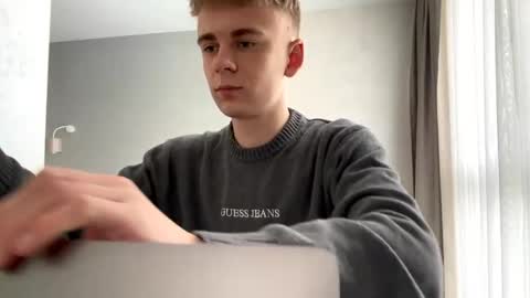 Jett online show from March 21, 11:15 am