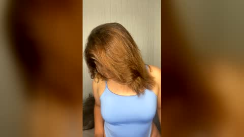 sommerr111 online show from May 19, 3:24 am