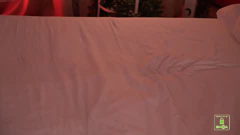 My name isSonya  online show from September 14, 5:03 pm