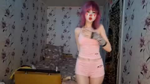 sonastrumpf online show from August 1, 10:55 pm