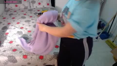 soniafuckboobs online show from April 1, 12:17 pm