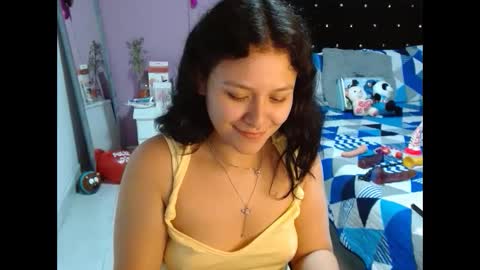 Snapshot of sonialatin69 chatting on March 6, 9:09 pm sonialatin69 online show from March 6, 9:09 pm