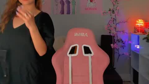 Sonya online show from August 4, 3:41 pm
