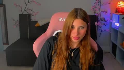 Sonya online show from August 5, 5:43 pm